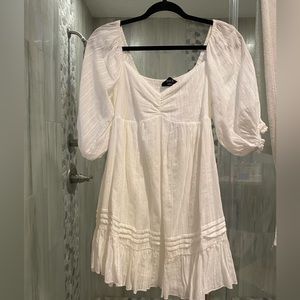 Vici white dress, size small.
